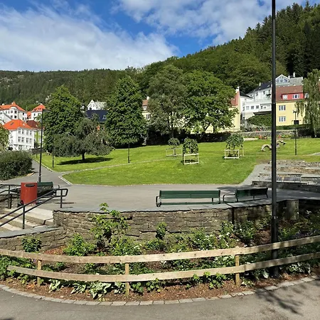 Bergenshus Rett Ved Bryggen I ベルゲン