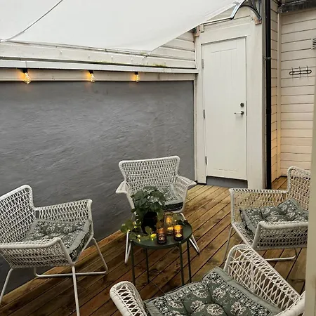 Bergenshus Rett Ved Bryggen I Appartement Bergen