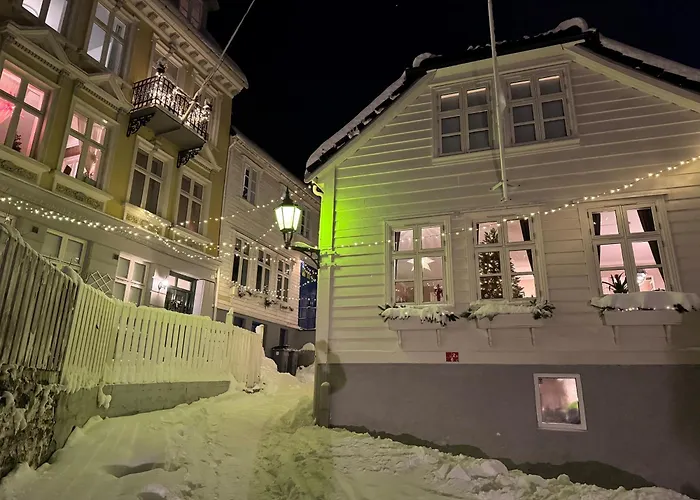 Bergenshus Rett Ved Bryggen I