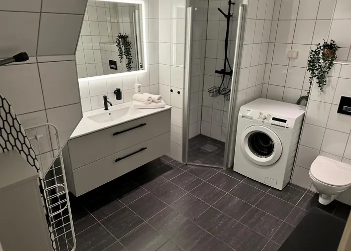 Bergenshus Rett Ved Bryggen I Берген